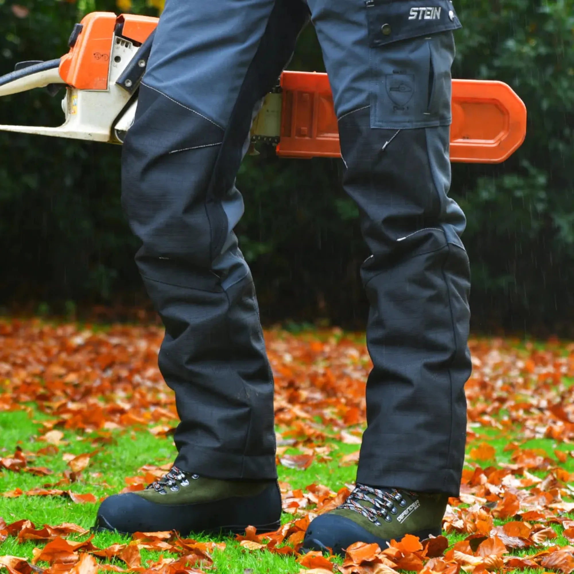 Stein Defender MAX V2 Chainsaw Boots - Olive
