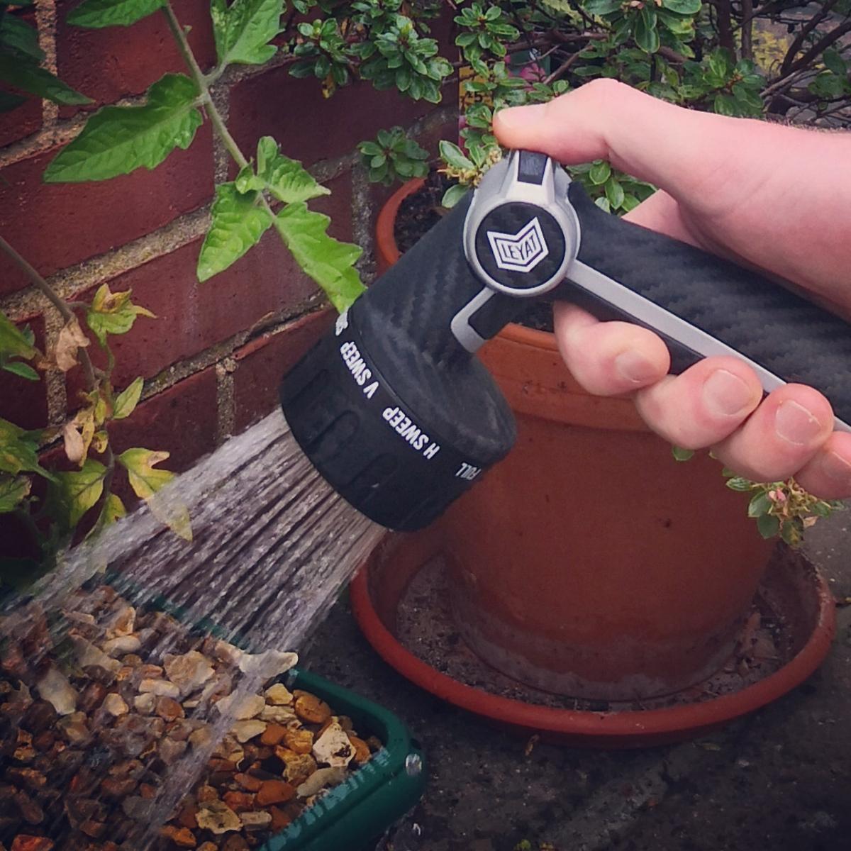 Leyat 8 Position Watering Spray Gun in action