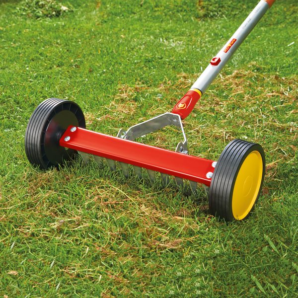 Wolf Garten multi-change® Roller Moss Removal Rake - Image 2