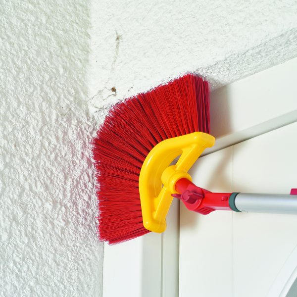 Wolf Garten multi-change® Angle Broom - Image 2